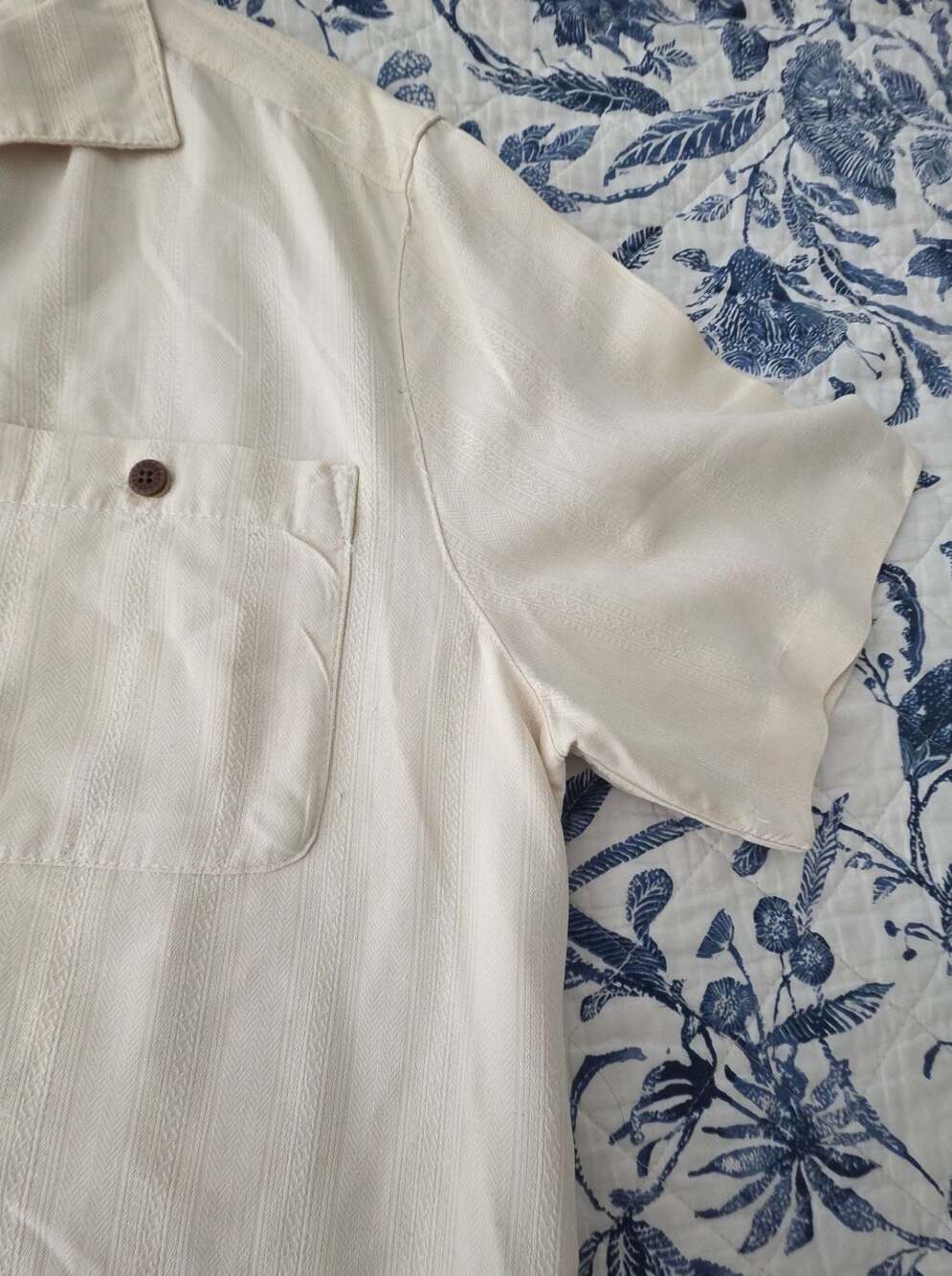 Caribbean Joe 100% Silk Cream Camp Resort Shirt XL - Picture 5 of 8